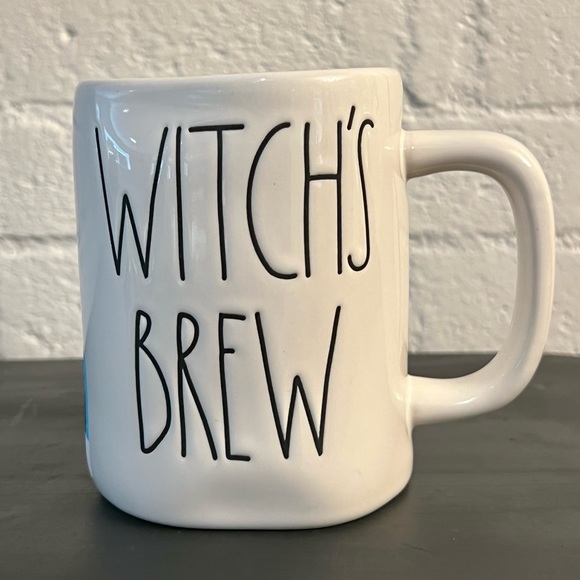 ❌SOLD❌ Rae Dunn 2 Sided Coffee Tea Mug, WITCH’S BREW Cauldron Halloween Ivory - Picture 4 of 11